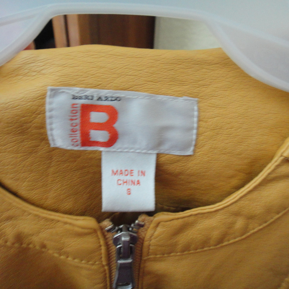 Bernardo Collection Jacket - Picture 4 of 4